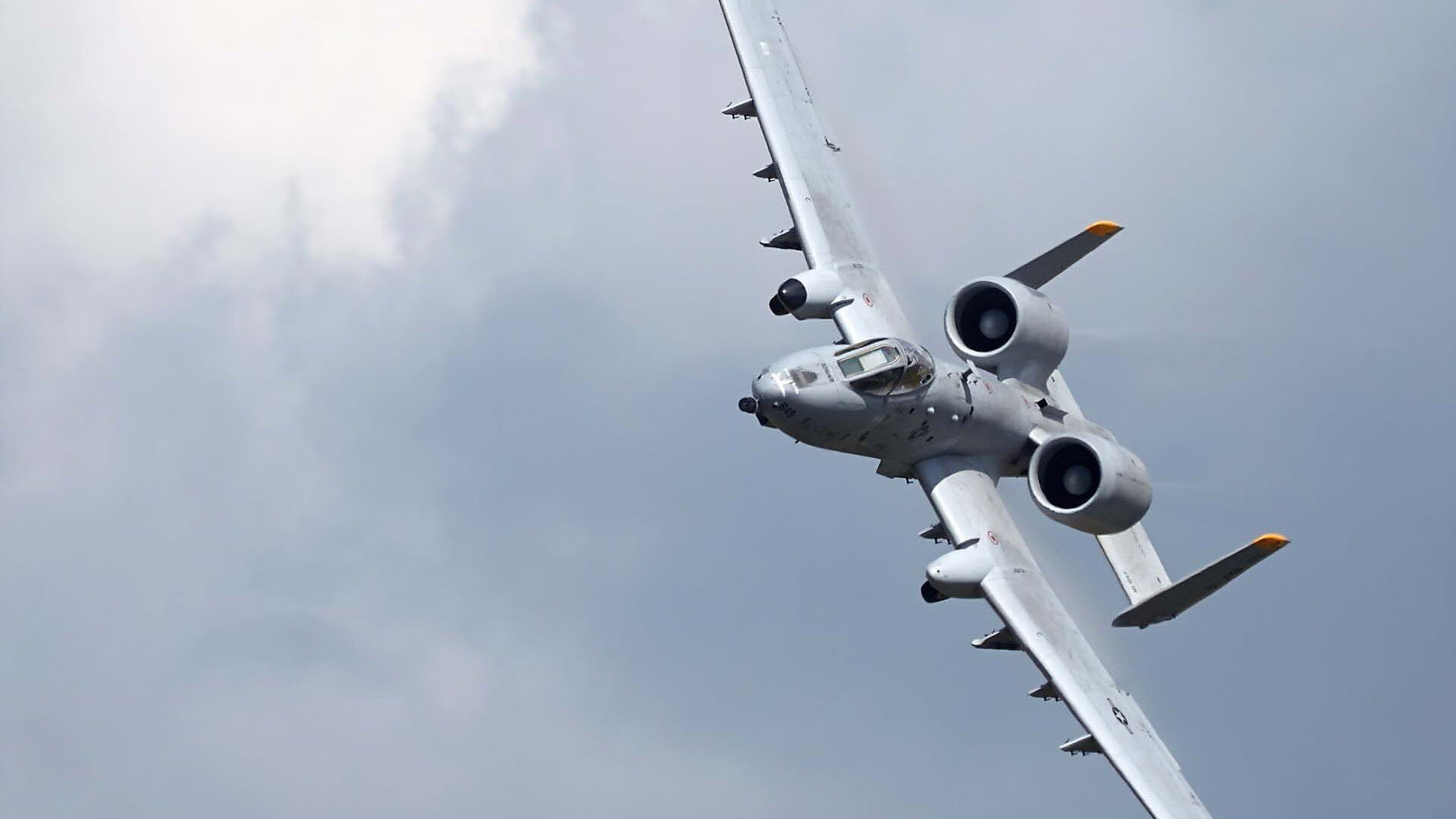 足球政策变化频繁导致行业预期混乱,国家关于足球改革政策