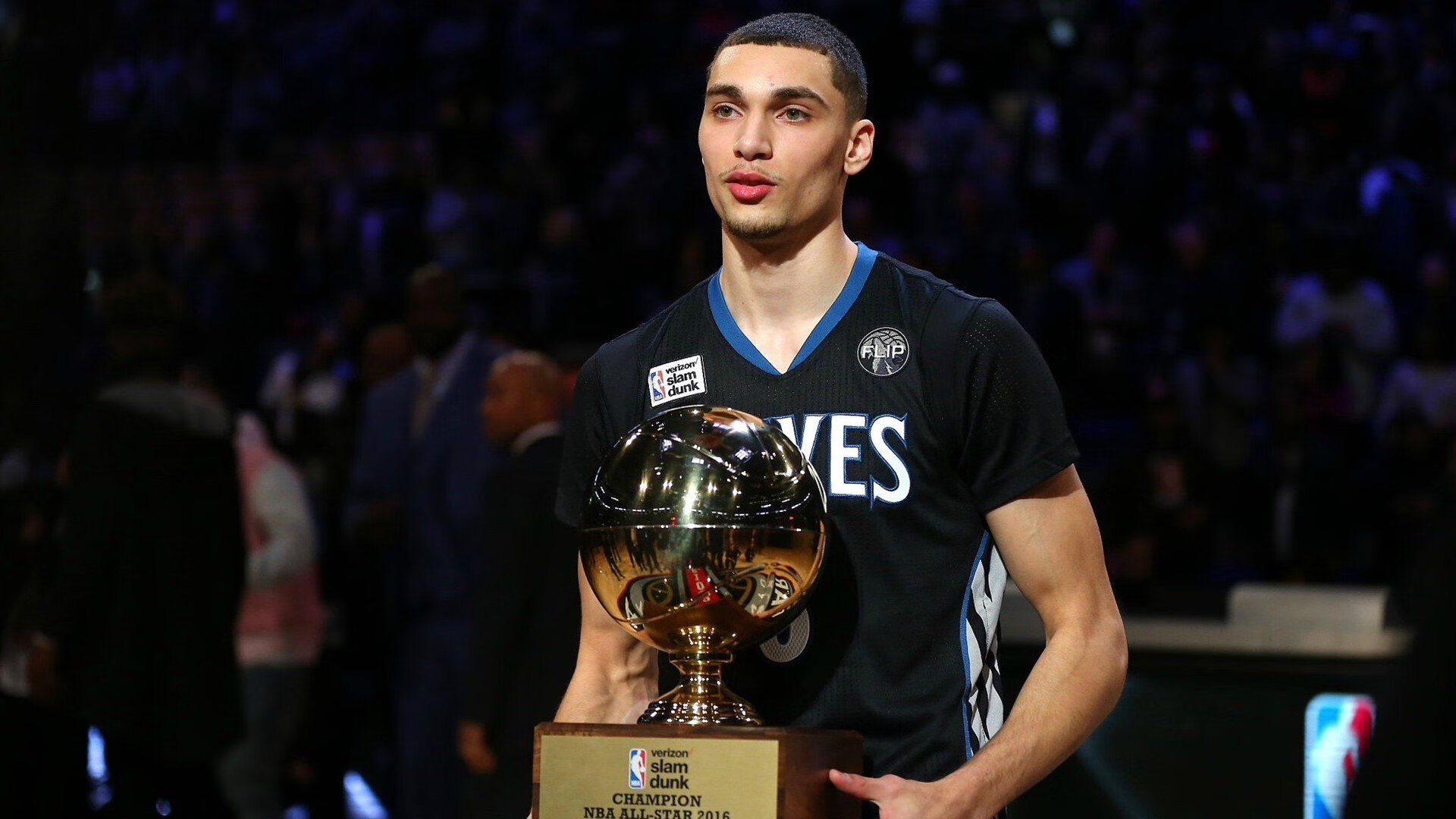 JiuyouAPP下载-再破纪录！自2014年后字母哥是NBA中30+场次最多的球员，nba字母哥历史地位